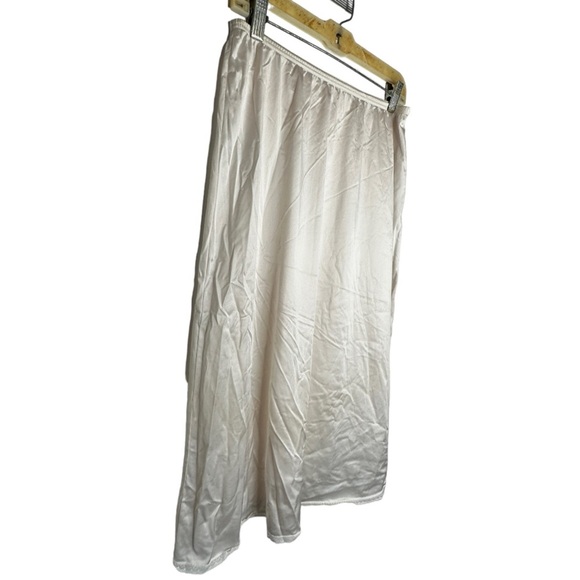 Vintage‎ Vanity Fair Nylon Slip - Picture 3 of 5